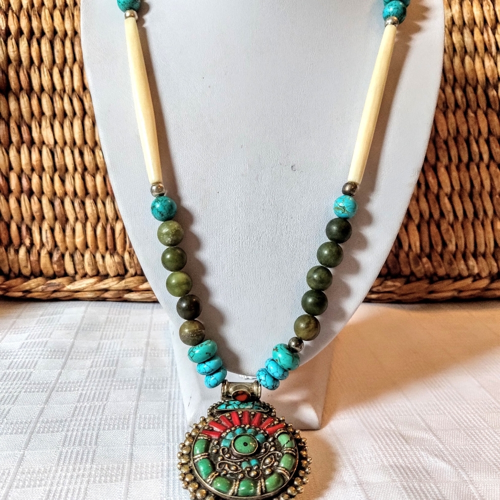 Unisex tribal necklace